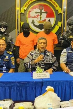 Narkotika Diselundupkan, TNI AL Gagalkan di Selat Riau