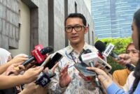 Juru Bicara KPK, Budi Prasetyo, memberikan keterangan pers mengenai penghentian penyidikan kasus IUP nikel Konawe Utara