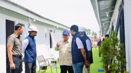 Presiden Prabowo Subianto meninjau langsung progres pembangunan rumah hunian Danantara di Kabupaten Aceh