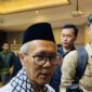 Sudarnoto Abdul Hakim, Ketua MUI Bidang Hubungan Luar Negeri, mengecam larangan Israel terhadap organisasi kemanusiaan di Gaza.