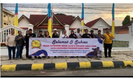 Anggota AWaSI Jambi mengikuti Media Gathering dan Refleksi 2025 di Taliba Garden Camping Ground, Muaro Bungo.