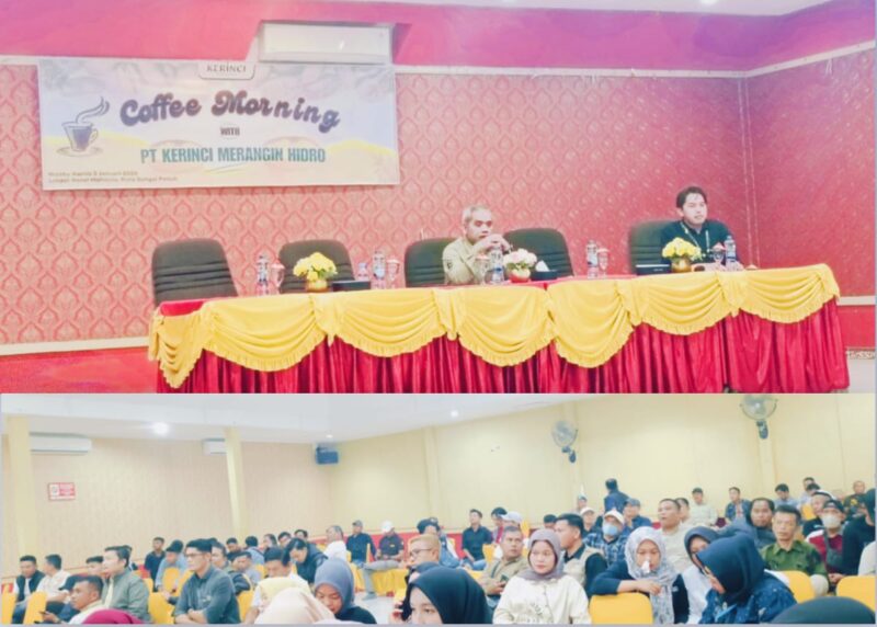 Aslori, Manager PT Kerinci Merangin Hidro, saat memberikan penjelasan kepada awak media terkait operasional PLTA Merangin dan kondisi air Danau Kerinci.