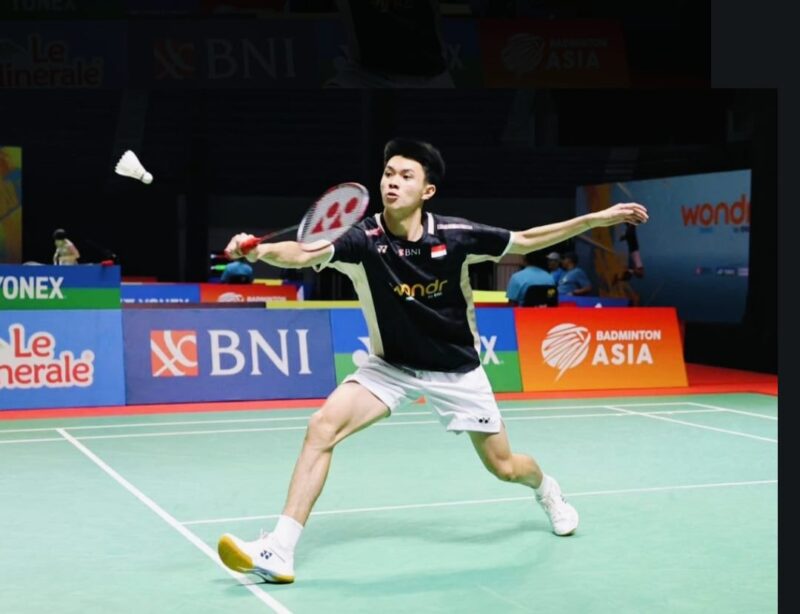 Pebulu tangkis Indonesia Richie Duta Richardo tampil gemilang saat menghadapi Thailand pada laga perempat final Badminton Asia Team Championships (BATC) 2026 di Qingdao, China.
