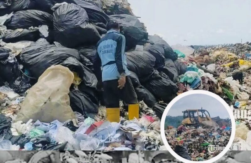 Sampah menumpuk di lapangan Bukittinggi setelah izin melintas kendaraan roda enam di Lembah Anai dicabut.