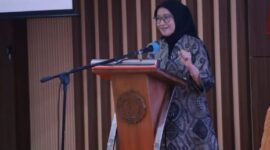 Menteri PANRB Rini Widyantini saat menjelaskan kebijakan work from anywhere (WFA) bagi ASN menjelang Nyepi dan Idul Fitri 2026.