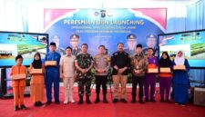 Wakapolda Jambi bersama pejabat dan pelajar saat peresmian serta launching operasional SPPG jajaran Polda Jambi.