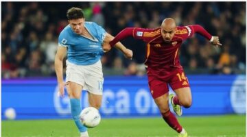 Napoli dan AS Roma bertanding sengit di Stadio Diego Armando Maradona, berakhir imbang 2‑2.