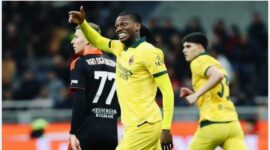 Rafael Leao membawa AC Milan menyamakan skor 1-1 melawan Como 1907 di San Siro.