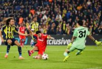 Pemain Nottingham Forest merayakan gol saat mengalahkan Fenerbahce 3-0 pada leg pertama play-off 16 besar Liga Europa.