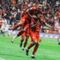 Pemain Persija Jakarta merayakan gol saat menghadapi PSM Makassar di JIS.