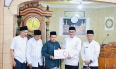 Wako Alfin Safari Jum’at di Sumur Anyir, Serahkan Bantuan dan Perkuat Silaturahmi