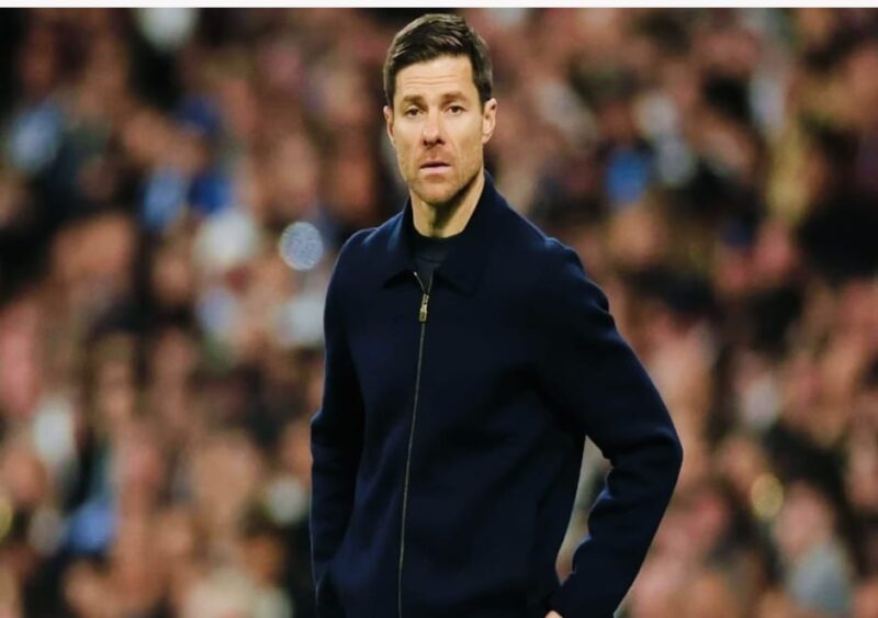 Xabi Alonso dikabarkan menolak tawaran Marseille dan menunggu peluang melatih Liverpool musim depan.