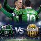 Berardi dan Pinamonti merayakan gol yang membawa Sassuolo unggul 3-0 atas Hellas Verona di Mapei Stadium.