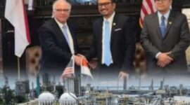 Pertemuan strategis Pertamina Patra Niaga dengan mitra energi global di Washington DC untuk mengamankan pasokan minyak mentah dan LPG 2026, ditampilkan bersama ilustrasi fasilitas kilang dan terminal energi nasional.