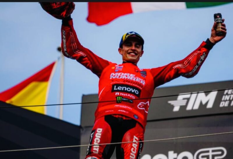 Marc Marquez berpeluang memecahkan rekor kemenangan Valentino Rossi pada musim MotoGP 2026.