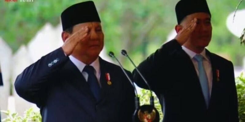 Presiden Prabowo Subianto memimpin upacara pemakaman militer Wakil Presiden ke-6 RI Try Sutrisno di TMP Kalibata dengan penuh khidmat.