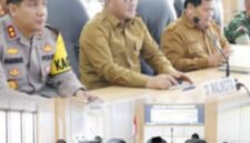 Wali Kota Sungai Penuh Alfin mengikuti rapat koordinasi Operasi Ketupat 2026 secara daring di Aula Polres Kerinci.