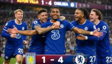 Pemain Chelsea merayakan gol saat menang telak 4-1 atas Aston Villa dalam lanjutan Liga Inggris.