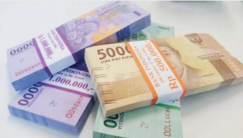 Ilustrasi uang pecahan rupiah yang banyak dicari masyarakat untuk dibagikan sebagai THR menjelang Lebaran 2026.