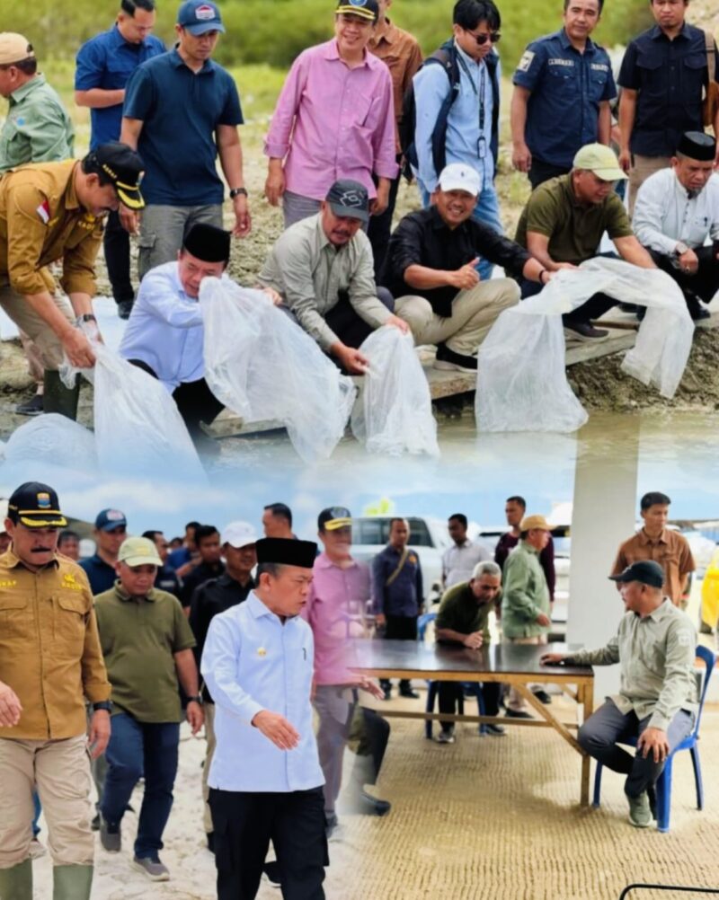 Bupati Kerinci Monadi mendampingi Gubernur Jambi Al Haris saat meninjau PLTA Kerinci dan menebar benih ikan di Sungai Batang Merao.