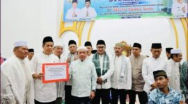 Wako Alfin, Wawako Azhar, dan Gubernur Al Haris dalam Safari Ramadhan di Masjid Nurul Iman, Sungai Penuh
