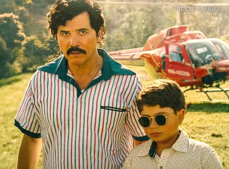 Cuplikan trailer serial Dear Killer Nannies yang mengangkat kisah masa kecil anak Pablo Escobar di tengah kehidupan kartel. 