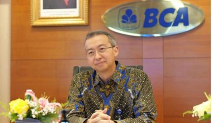 Presiden Direktur BCA Hendra Lembong membahas dividen BBCA 2026