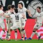 Borussia Mönchengladbach meraih kemenangan penting 2-0 atas FC St. Pauli dalam lanjutan Bundesliga.