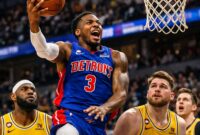 Daniss Jenkins tampil heroik saat membawa Detroit Pistons menang dramatis atas Los Angeles Lakers