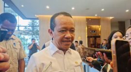Menteri ESDM Bahlil Lahadalia memberikan klarifikasi soal isu kenaikan harga BBM non-subsidi.