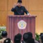 Presiden Prabowo Subianto menegaskan pentingnya menjaga jati diri bangsa dengan menghormati budaya sendiri di tengah derasnya pengaruh budaya asing.