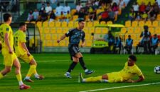 Cristiano Ronaldo mencetak gol saat Al Nassr mengalahkan Al Wasl dengan skor 4-0 pada laga perempat final AFC Champions League Two 2025/2026.