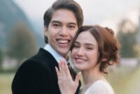 El Rumi dan Syifa Hadju resmi menikah dalam prosesi akad yang digelar mewah di Jakarta