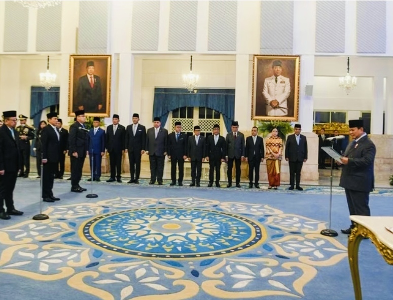 Presiden Prabowo melantik pejabat baru dalam reshuffle kabinet April 2026