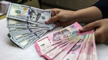 Rupiah berpotensi menguat seiring membaiknya kondisi ekonomi global dan meredanya gangguan pasokan