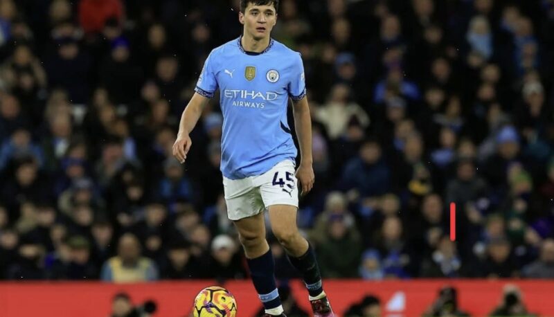 Bek muda Manchester City, Abdukodir Husanov, berpeluang tampil sebagai starter pada final FA Cup 2026 melawan Chelsea di Wembley.
