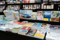Deretan buku dipajang di sebuah toko buku sebagai simbol meningkatnya semangat literasi dan budaya membaca pada peringatan Hari Buku Nasional 2026.