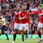 Manchester United meraih kemenangan penting atas Nottingham Forest dalam lanjutan Premier League 2026 berkat gol cepat Luke Shaw di Old Trafford.