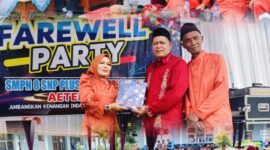 Suasana haru dan penuh kebanggaan pada acara pelepasan siswa-siswi Kelas IX SMPN 8 SNP Plus Kota Sungai Penuh Tahun 2026 bertema Aeterna’26.