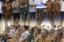 Wali Kota Sungai Penuh Alfin bersama Wakil Wali Kota Azhar Hamzah saat meresmikan sistem legalitas kotak amal berbasis QR Barcode bersama Densus 88 Antiteror Polri.