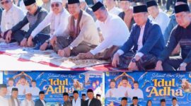 Pimpinan DPRD Kabupaten Kerinci bersama Forkompimda dan masyarakat saat mlaksanakan Shalat Idul Adha 1447 Hijriah di Lapangan Kantor Bupati Kerinci, Bukit Tengah, Siulak.