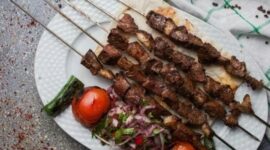 Daging kambing disebut tidak selalu menjadi penyebab utama kolesterol tinggi dan hipertensi jika dikonsumsi secara wajar.