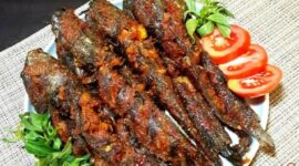 Menu lele bakar dari restoran Indonesia di Singapura viral setelah disebut mirip Zombie Catfish oleh netizen.