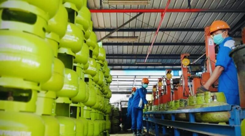 Pertamina menambah 9 juta tabung LPG 3 kg untuk menjaga ketersediaan energi dan mengantisipasi lonjakan permintaan saat libur panjang Iduladha 2026.