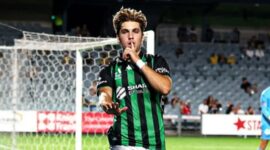 Luke Vickery terpantau mengikuti sesi latihan Timnas Indonesia jelang Piala AFF 2026.
