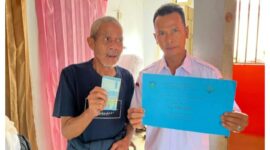 Pemerintah Desa Koto Tinggi menyalurkan BLT Dana Desa Tahap II Tahun 2026 kepada 9 Keluarga Penerima Manfaat (KPM) untuk periode April, Mei, dan Juni sebagai upaya membantu meningkatkan kesejahteraan masyarakat.