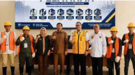 Bupati Kerinci Monadi Bersama Kadis PUPR Kerinci, membuka kegiatan pelatihan dan sertifikasi 220 tenaga konstruksi yang diselenggarakan Dinas PUPR Kerinci bersama Balai Jasa Konstruksi Wilayah II Palembang