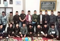 Sekjend LAM-SAK Safwandi saat menghadiri Pengajian Adat Mukai Tinggi dan mengajak masyarakat melestarikan warisan adat Kerinci.