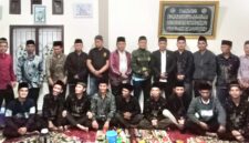 Sekjend LAM-SAK Safwandi saat menghadiri Pengajian Adat Mukai Tinggi dan mengajak masyarakat melestarikan warisan adat Kerinci.