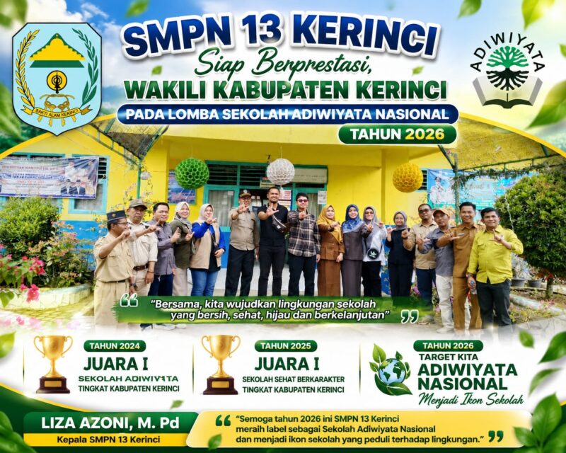 Kepala SMPN 13 Kerinci Liza Azoni, M.Pd bersama warga sekolah menunjukkan semangat mempersiapkan diri mengikuti Lomba Sekolah Adiwiyata Nasional 2026.